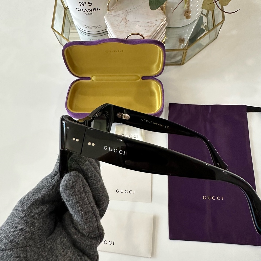 Gucci Rectangular Sunglasses With Square And Rect… - image 3